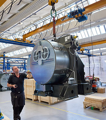 LED-Beleuchtung für die Produktion bei der Schindler Aufzüge AG