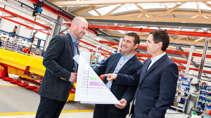 LED-Industriebeleuchtung bei der PÖTTINGER Landtechnik GmbH in Grieskrichen