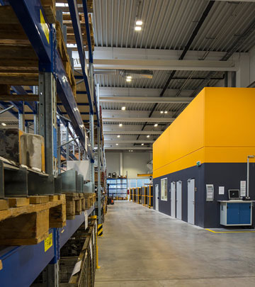 ETA Heiztechnik Hallenbeleuchtung