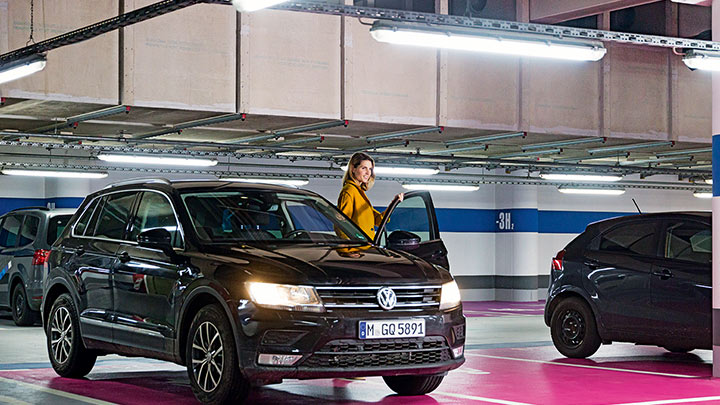 LED-Beleuchtung für die Parkhäuser der APCOA PARKING Group