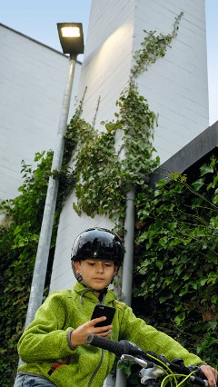 LED-Straßenbeleuchtung mit CityTouch Lichtmanagement von Philips in der Stadt Bergisch Gladbach