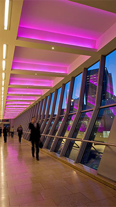 L'ambiance agréable des zones de passage du Centre commercial Bullring - Philips