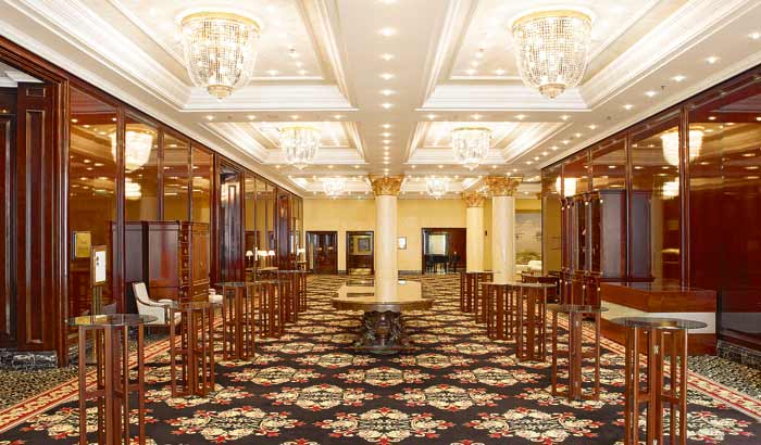 Ritz-Carlton-Hotel