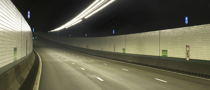 Tunnel mis en lumière par Philips Lighting