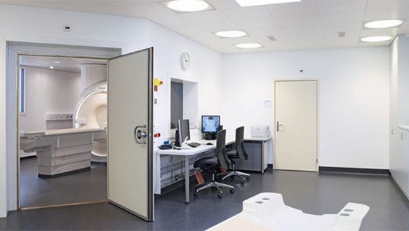 Hôpital magnifiquement mis en lumière par l'éclairage médical Philips 