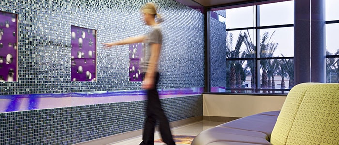 Hôpital mis en lumière par Philips Lighting