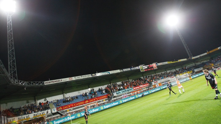 Éclairage des terrains de football – Projecteurs LED