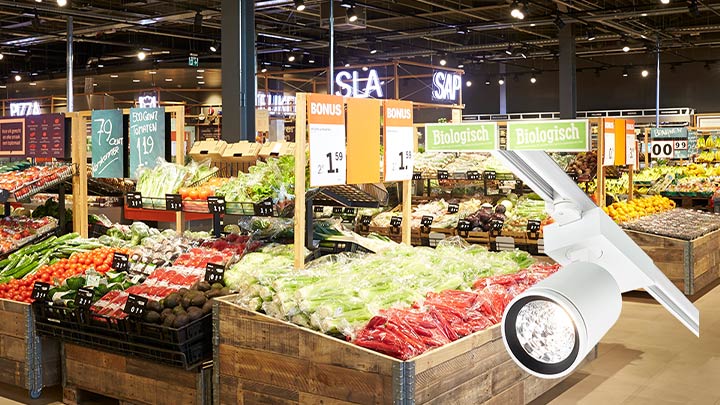 Solution d'éclairage flexible pour les allées des supermarchés - StyliD Evo