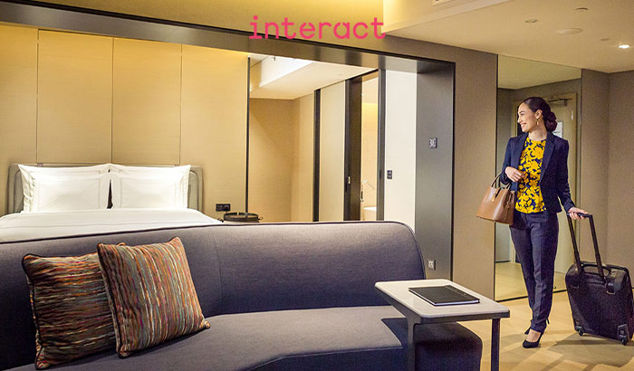 Scènes d'éclairage Interact Hospitality pour améliorer l'ambiance des chambres